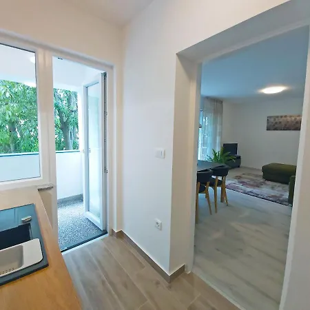 Point Apartman